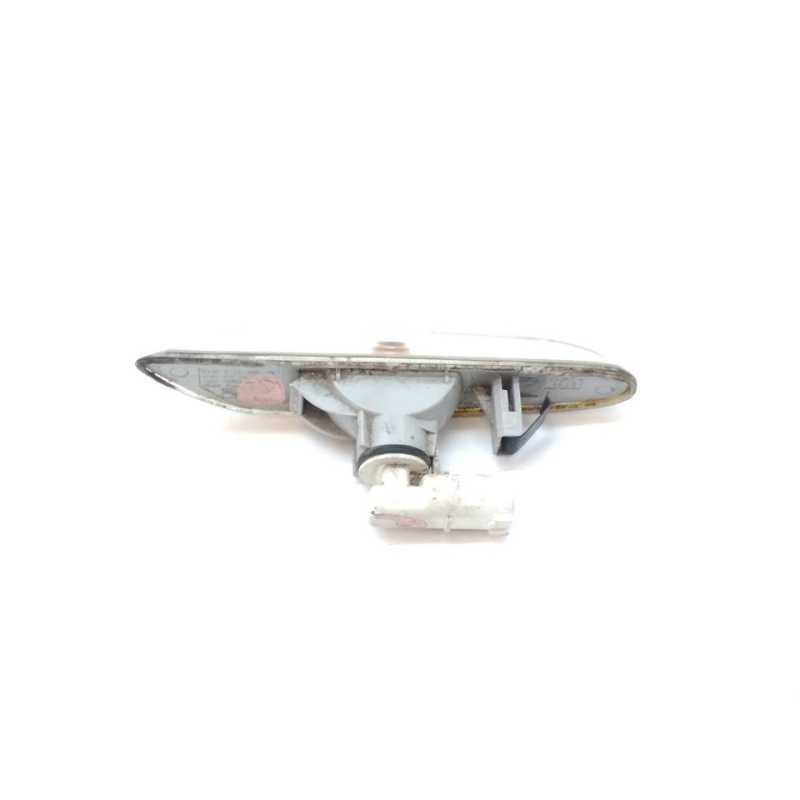 Recambio de piloto lateral derecho para bmw serie 1 berlina (e81/e87) 116d referencia OEM IAM 6313693299709 - Blanco 2