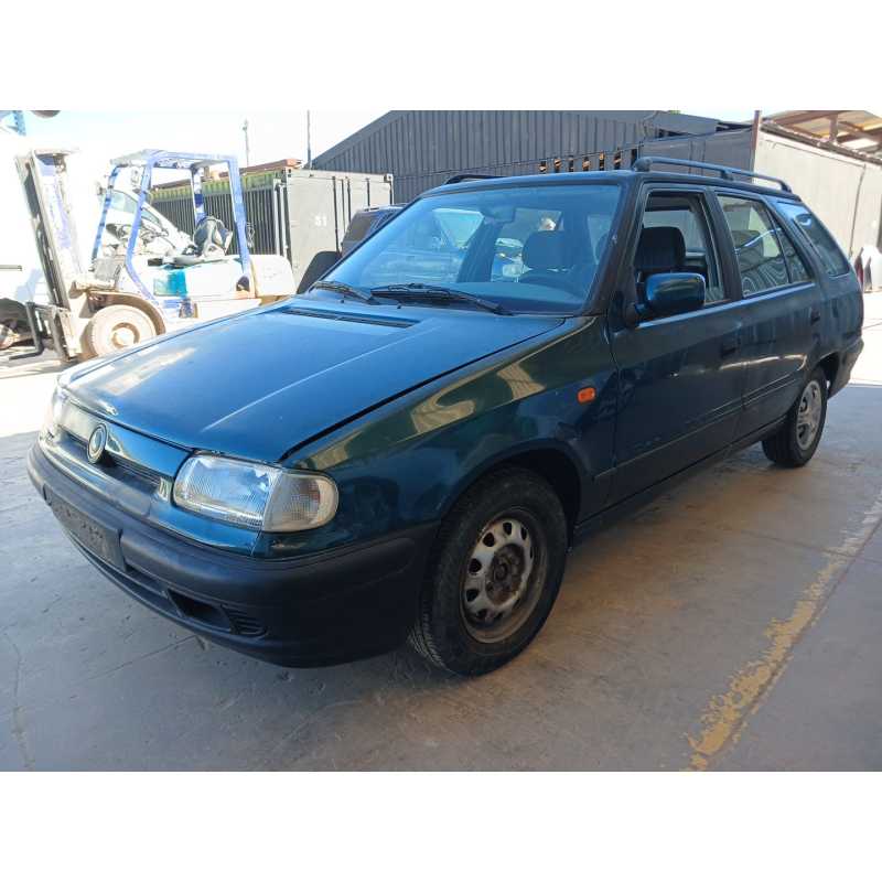 skoda felicia i station wagon (6u5) del año 1997