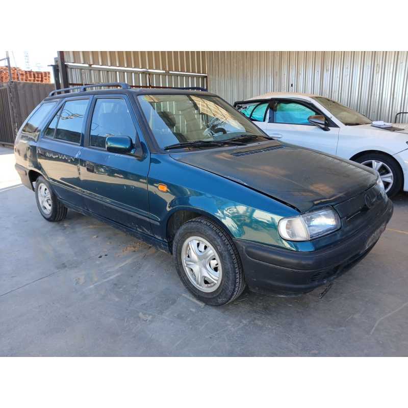 skoda felicia i station wagon (6u5) del año 1997