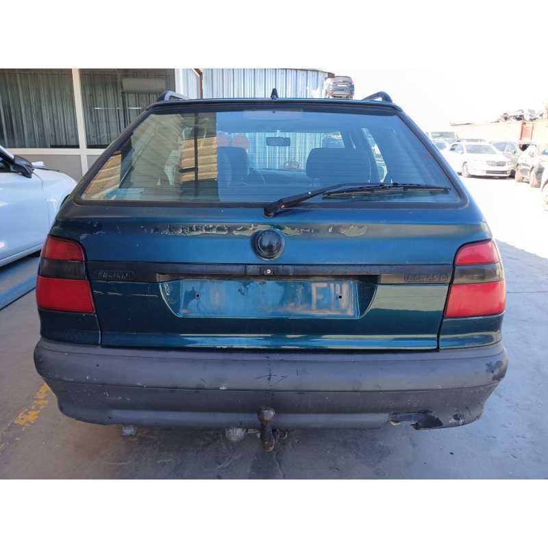skoda felicia i station wagon (6u5) del año 1997