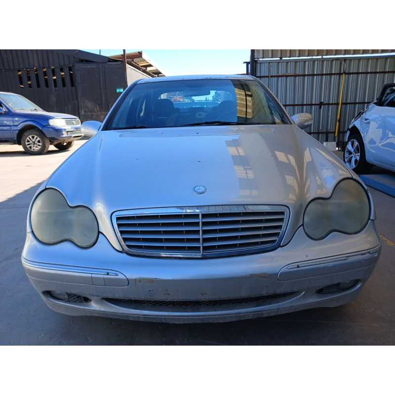 mercedes-benz clase c (w203) del año 2003