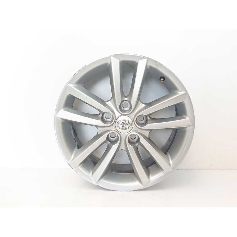 Recambio de llanta para toyota auris active referencia OEM IAM 42611YY250  