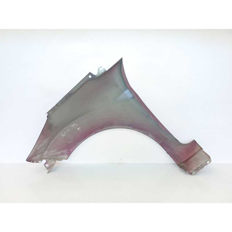Recambio de aleta delantera derecha para ford fiesta (cb1) titanium referencia OEM IAM 3
