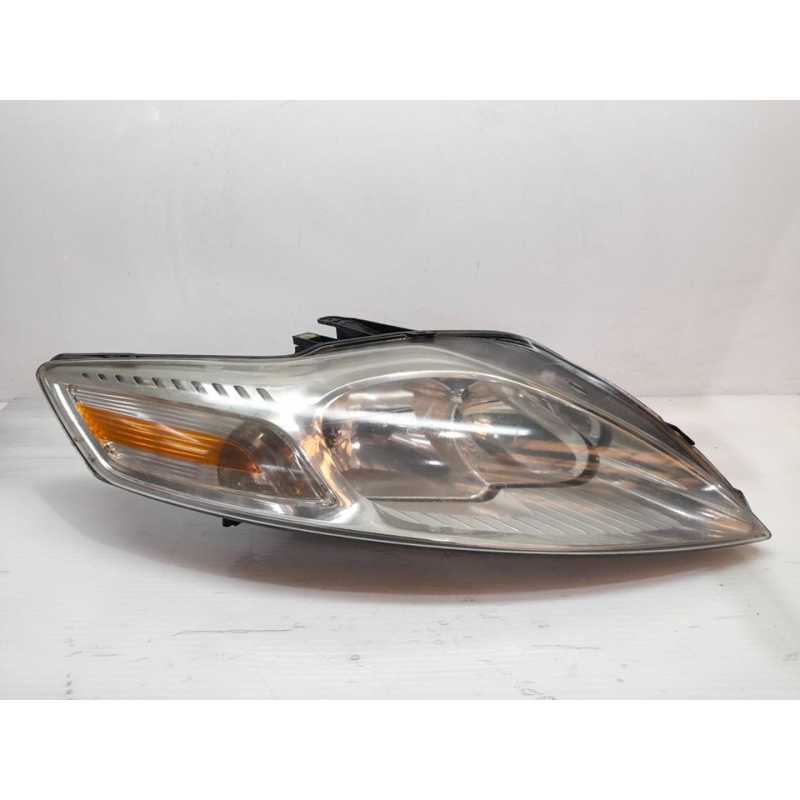 Recambio de faro derecho para ford mondeo ber. (ca2) ghia referencia OEM IAM   