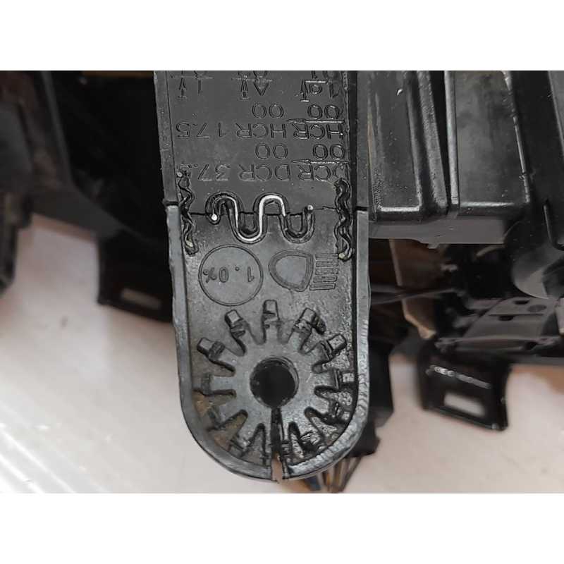Recambio de faro derecho para ford mondeo ber. (ca2) ghia referencia OEM IAM - Negro 3