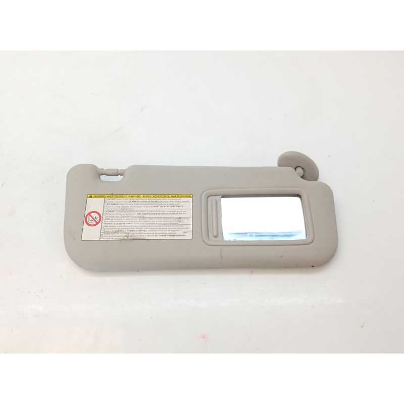 Recambio de parasol derecho para toyota auris active referencia OEM IAM 74310 3