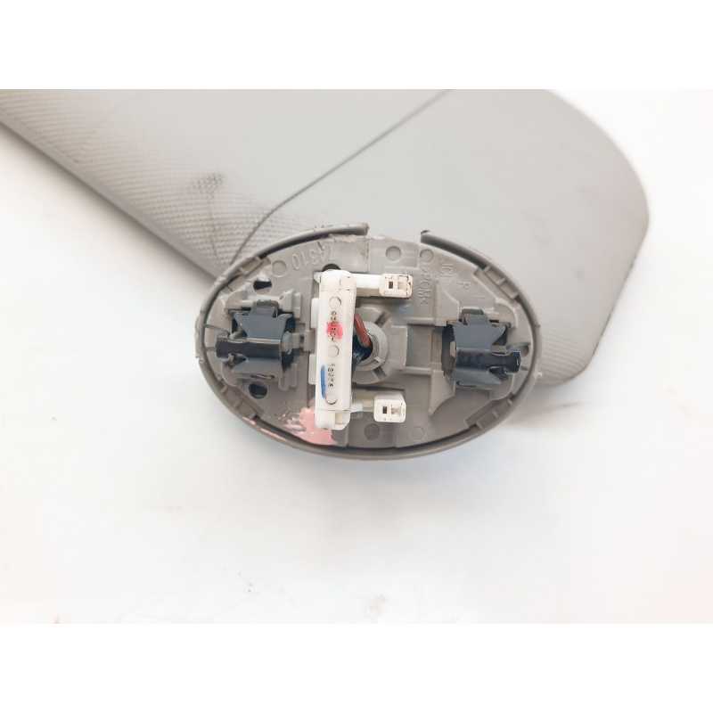 Recambio de parasol derecho para toyota auris active referencia OEM IAM 74310 5