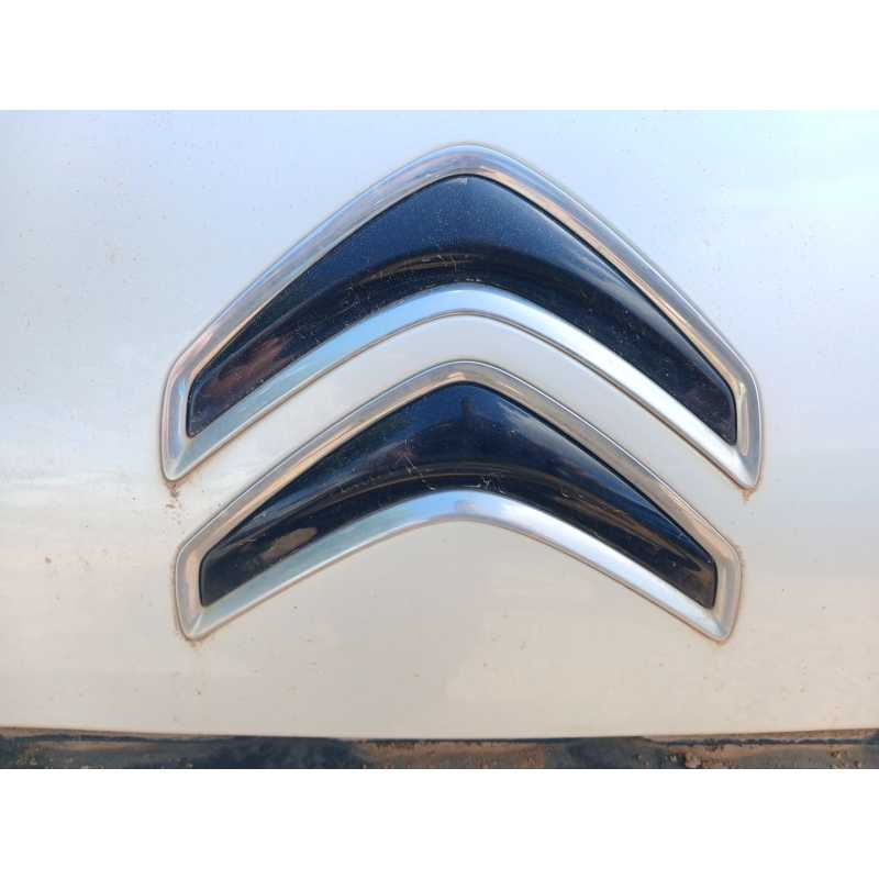Recambio de panel frontal para citroën c4 cactus referencia OEM IAM   