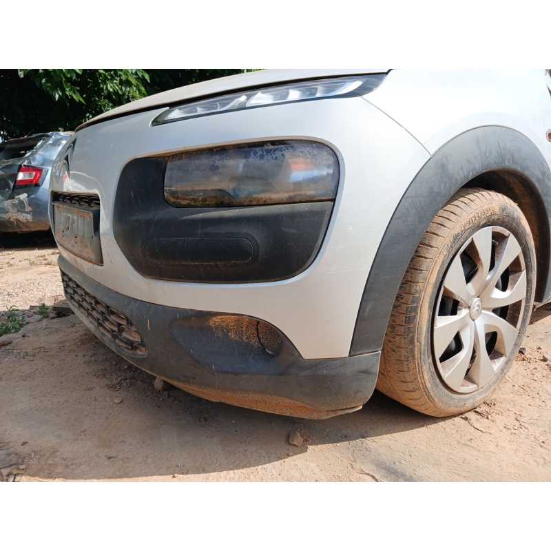 Recambio de paragolpes delantero para citroën c4 cactus referencia OEM IAM - Blanco 2