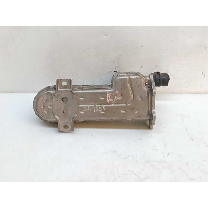 Recambio de enfriador egr para audi a3 sportback (8p) 2.0 tdi ambiente referencia OEM IAM 03G131513J - Negro 3