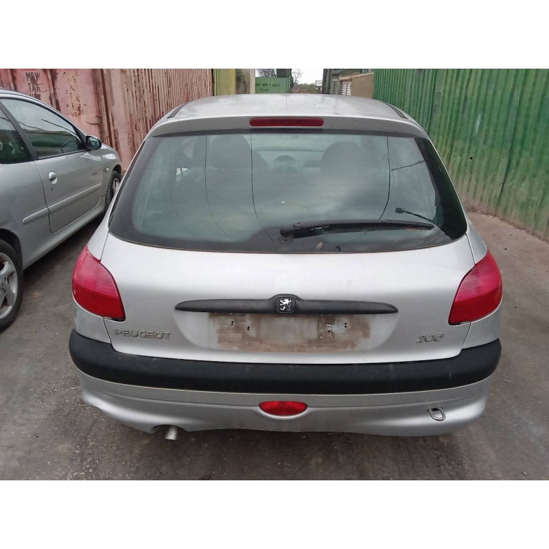 peugeot 206 berlina del año 1999