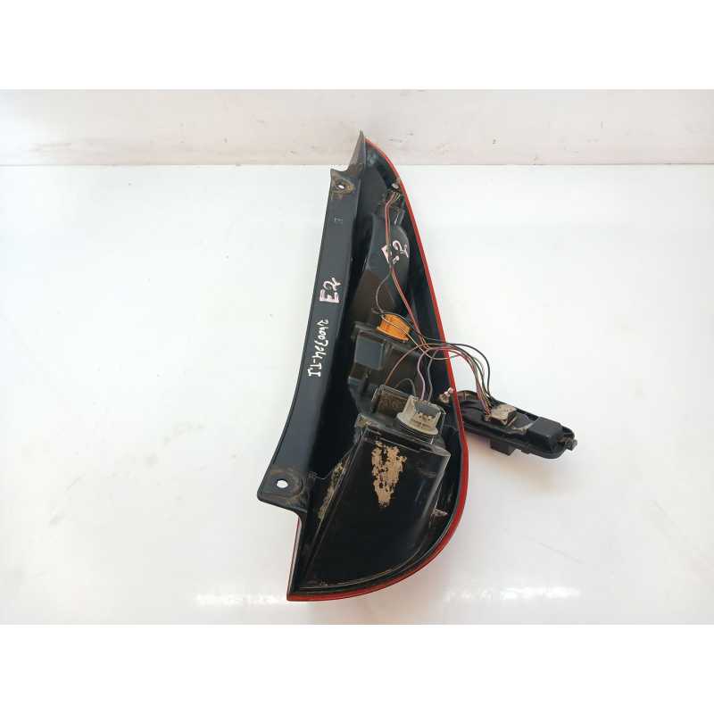 Recambio de piloto trasero izquierdo para ford fiesta v (jh_, jd_) 1.6 tdci referencia OEM IAM - Rojo 2