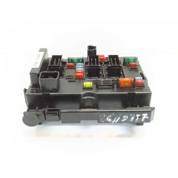 CAJA RELES / FUSIBLES 9650664180 