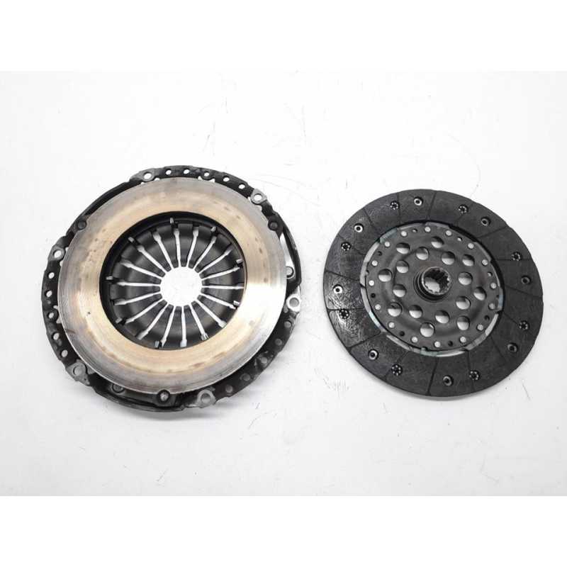 Recambio de kit embrague para opel zafira a elegance referencia OEM IAM 323058610  LUK 3