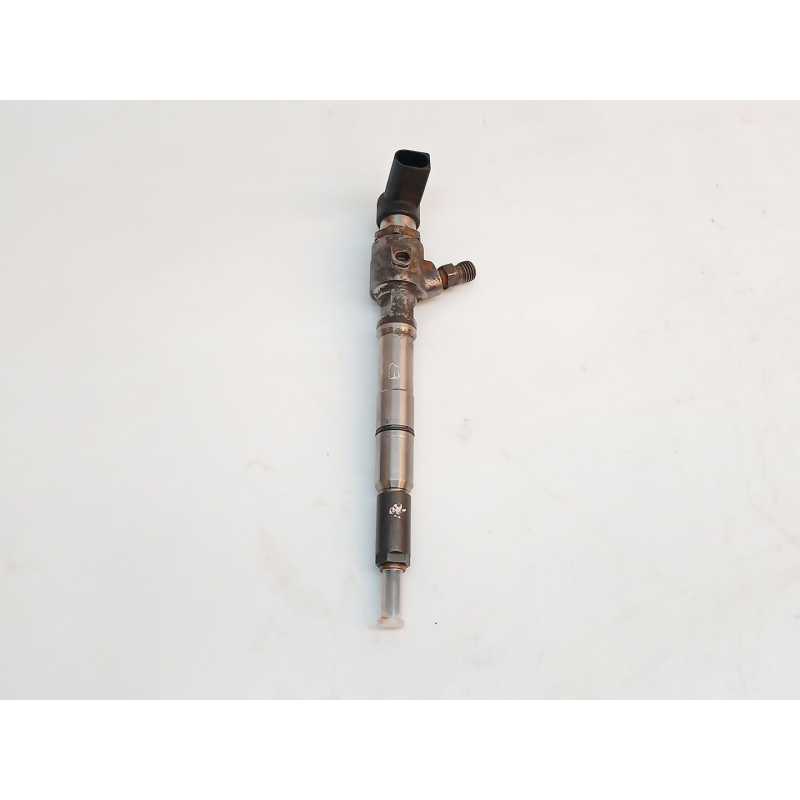 Recambio de inyector para audi a1 (8x1, 8xk) 1.6 tdi referencia OEM IAM 03L130277B  