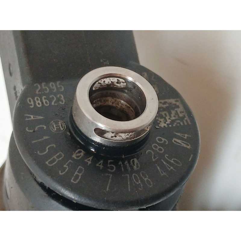 Recambio de inyector para bmw serie 1 berlina (e81/e87) 118d referencia OEM IAM 0445110289 - Blanco 2