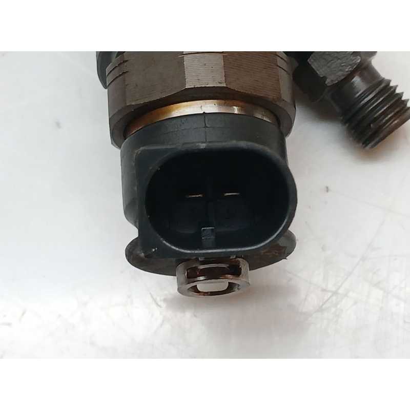 Recambio de inyector para bmw serie 1 berlina (e81/e87) 118d referencia OEM IAM 0445110289 - Blanco 3