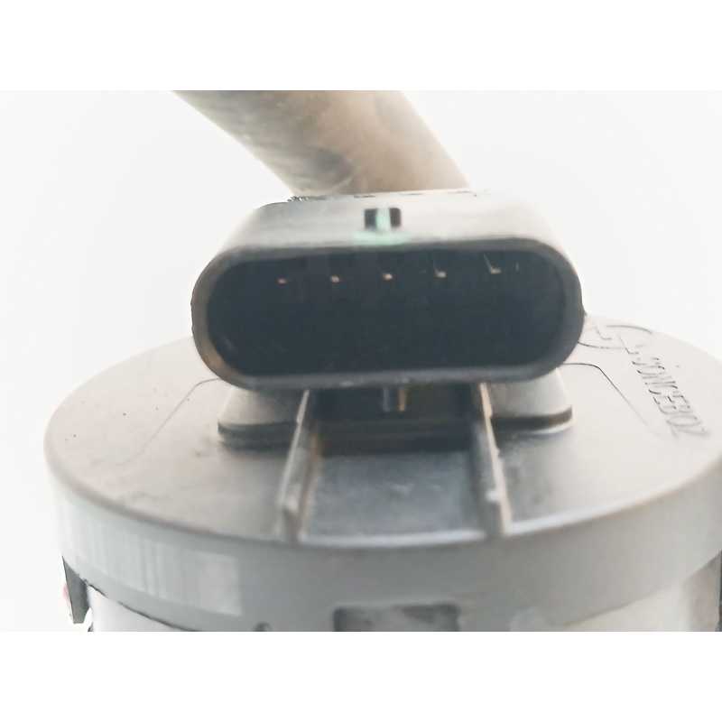 Recambio de valvula egr para bmw serie 1 berlina (e81/e87) 118d referencia OEM IAM 80544703 - Blanco 3