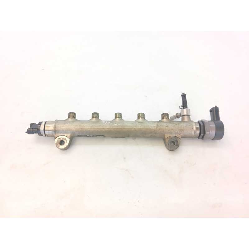 Recambio de rampa inyectora para kia rio 1.5 crdi ex1 referencia OEM IAM 0445214111 314002A410 - Negro 3