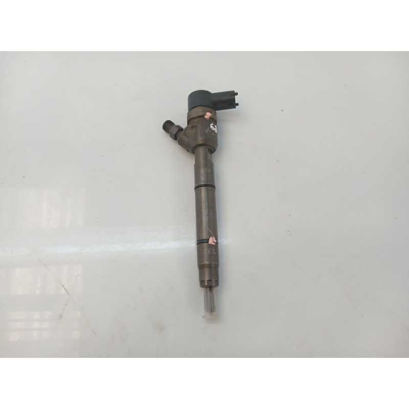 Recambio de inyector para kia rio 1.5 crdi ex1 referencia OEM IAM 0445110256  