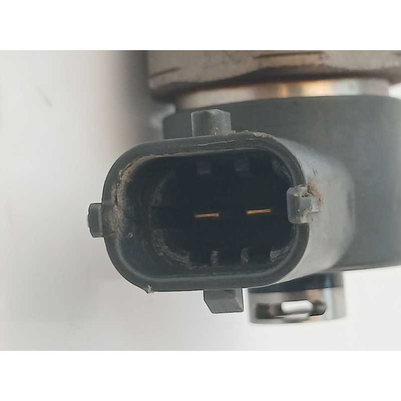 Recambio de inyector para kia rio 1.5 crdi ex1 referencia OEM IAM 0445110256 - Negro 3