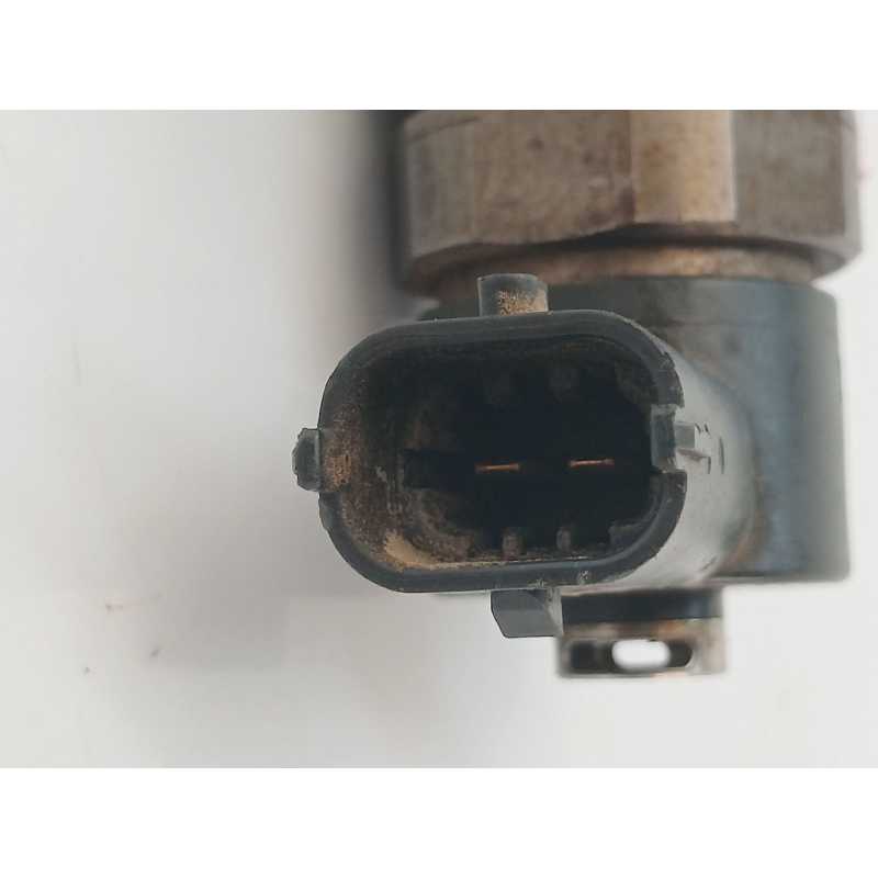 Recambio de inyector para kia rio 1.5 crdi ex1 referencia OEM IAM 0445110256 - Negro 3
