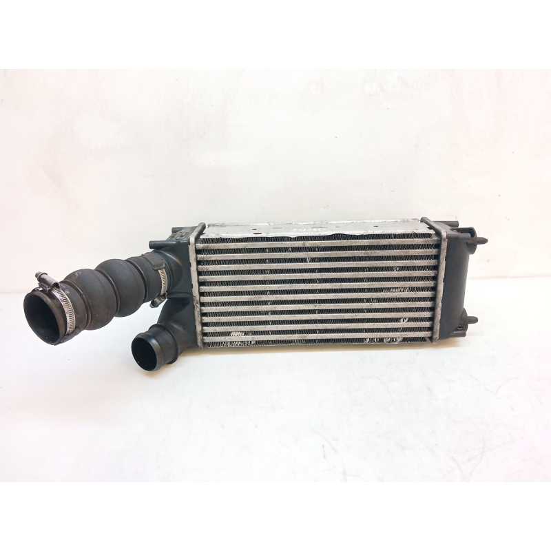 Recambio de intercooler para peugeot 3008 confort referencia OEM IAM 9656503980  