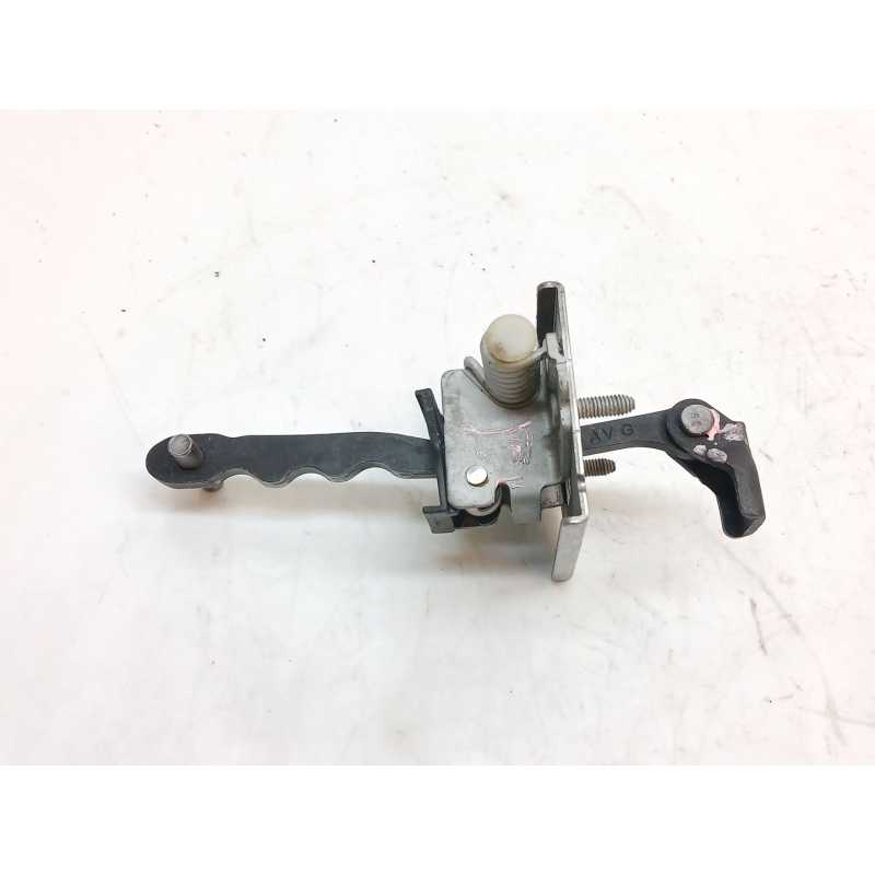 Recambio de retenedor puerta delantera derecha para peugeot 3008 confort referencia OEM IAM ES70T8AVG  