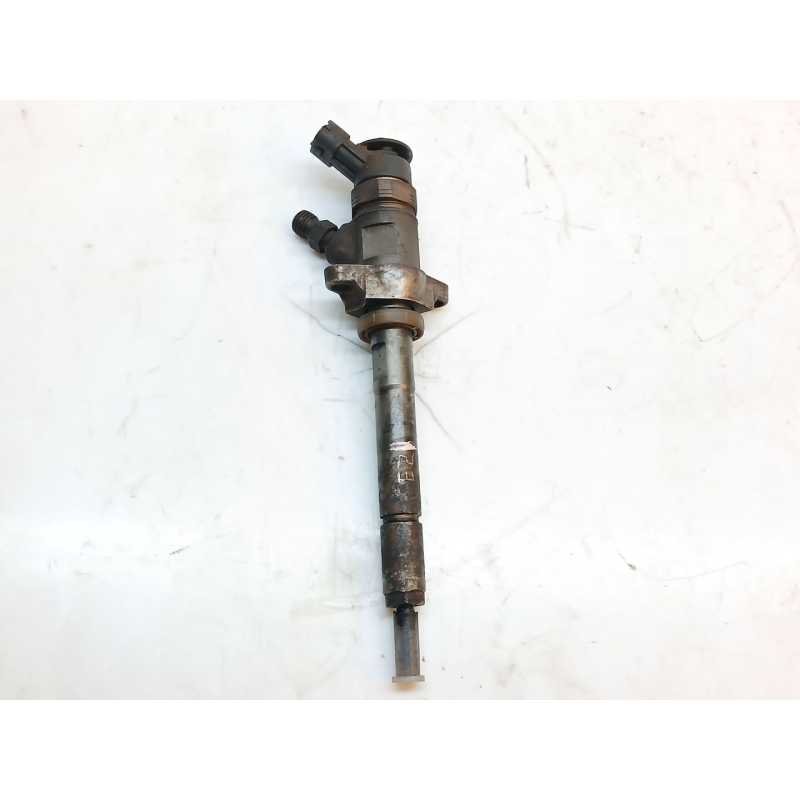 Recambio de inyector para peugeot 308 confort referencia OEM IAM 0445110311  