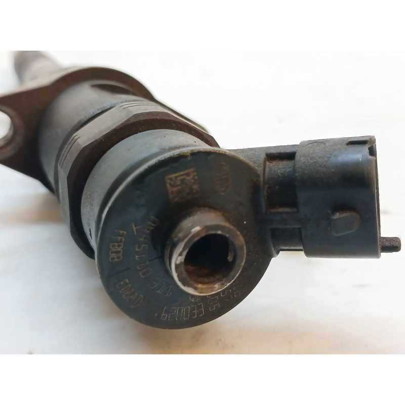 Recambio de inyector para peugeot 308 confort referencia OEM IAM 0445110311 - Negro 2