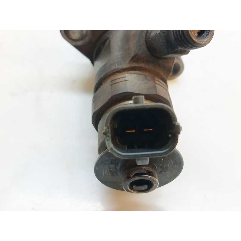 Recambio de inyector para peugeot 308 confort referencia OEM IAM 0445110311 - Negro 3