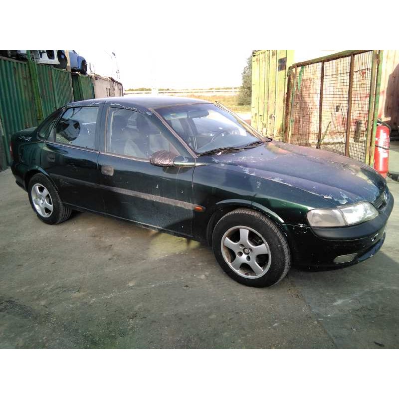 opel vectra b berlina del año 1999