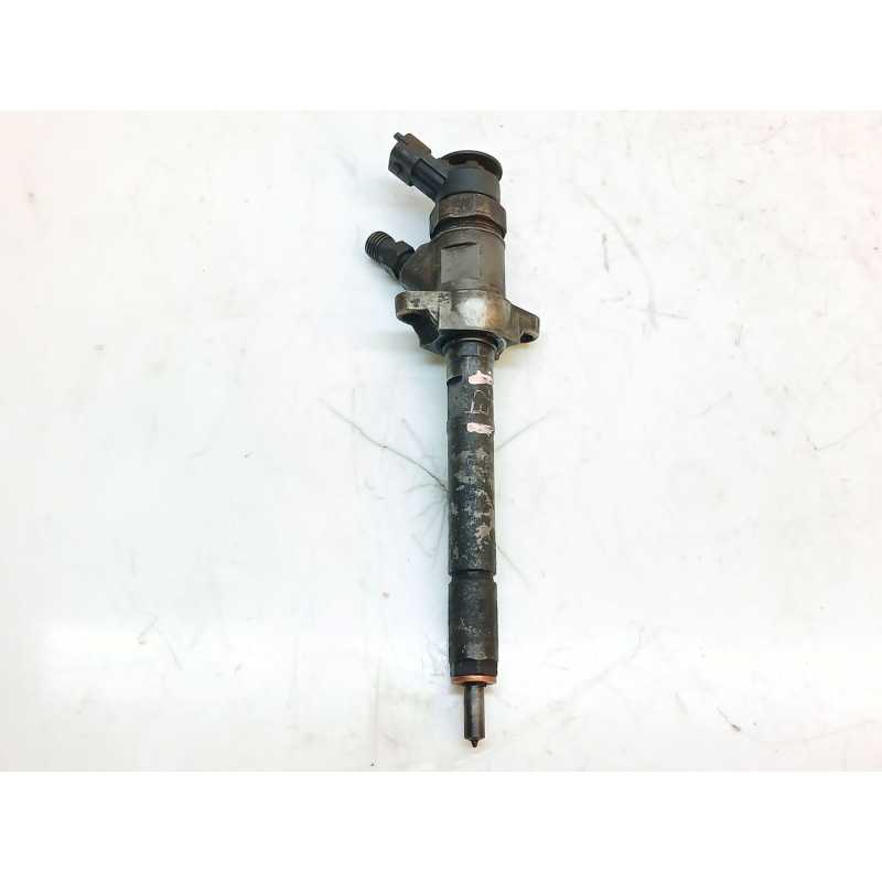 Recambio de inyector para peugeot 308 confort referencia OEM IAM 0445110311  