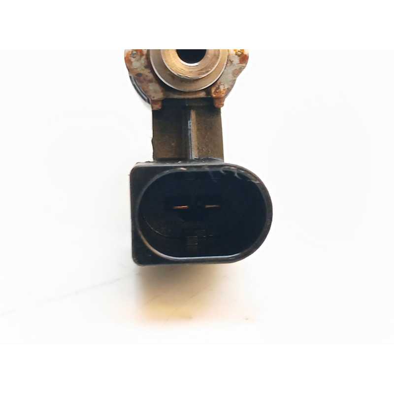 Recambio de inyector para seat leon (1p1) reference referencia OEM IAM 1798A 169D08 CAXC - Rojo 3