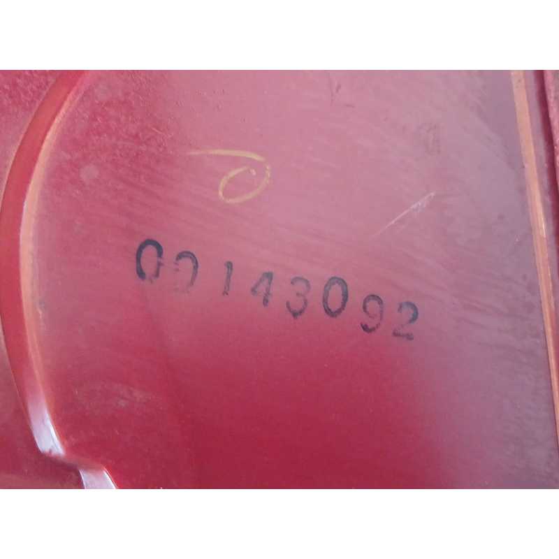 Recambio de piloto trasero izquierdo para ford mondeo iii (b5y) 2.0 tdci referencia OEM IAM 00143092 - Negro 2