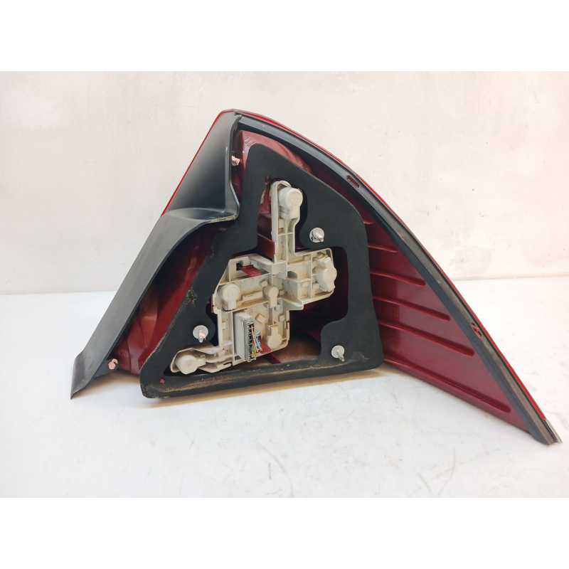 Recambio de piloto trasero izquierdo para ford mondeo iii (b5y) 2.0 tdci referencia OEM IAM 00143092 - Negro 3