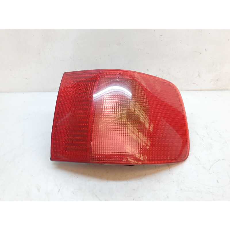 Recambio de piloto trasero derecho para audi a6 c4 (4a2) 2.3 referencia OEM IAM 138008  