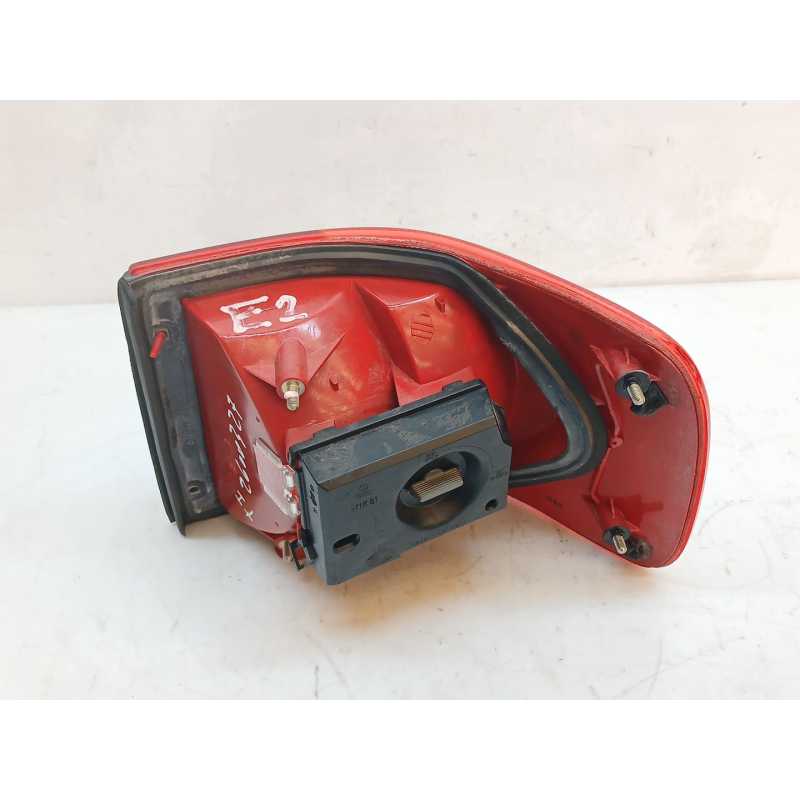 Recambio de piloto trasero izquierdo para audi a6 c4 (4a2) 2.3 referencia OEM IAM 138007 - Verde 3