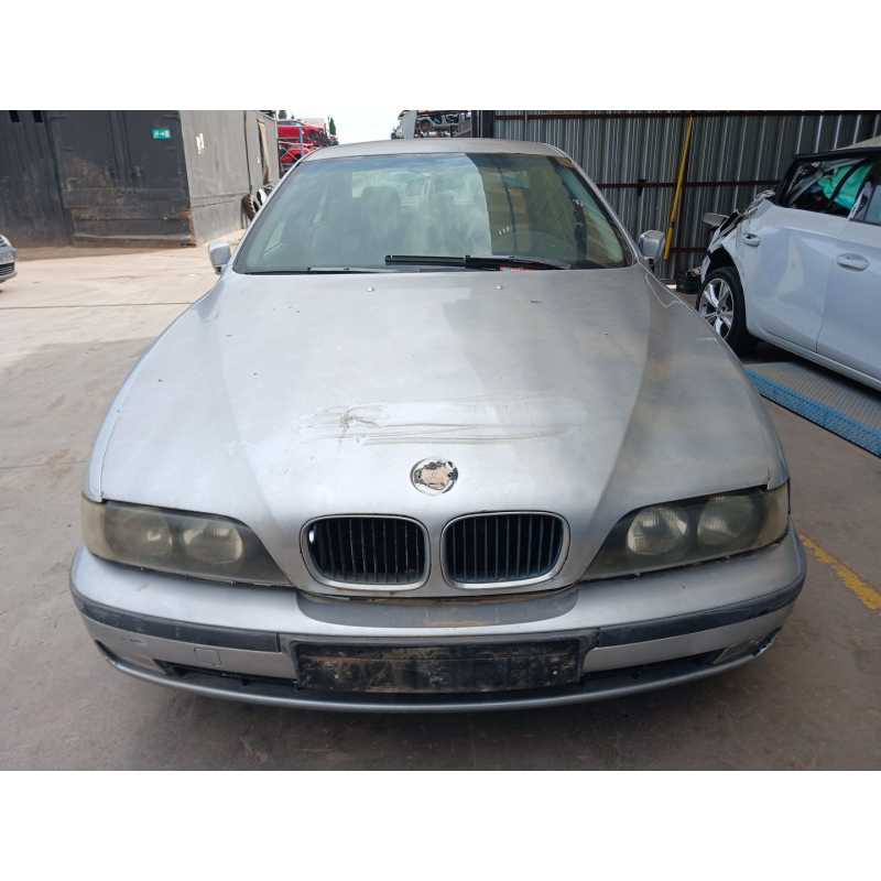 bmw 5 (e39) del año 2008