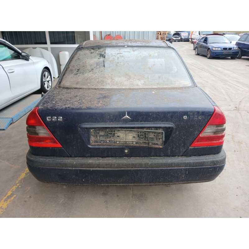 mercedes-benz clase c (w202) del año 2004