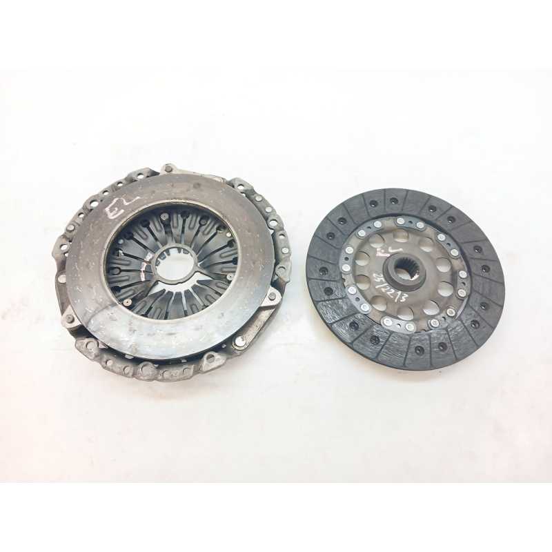Recambio de kit embrague para bmw serie 1 berlina (e81/e87) 118d referencia OEM IAM 21217567830 - Negro 3