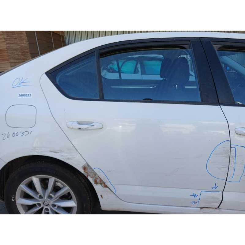 Recambio de puerta trasera derecha para skoda octavia iii (5e3, nl3, nr3) 2.0 tdi referencia OEM IAM   