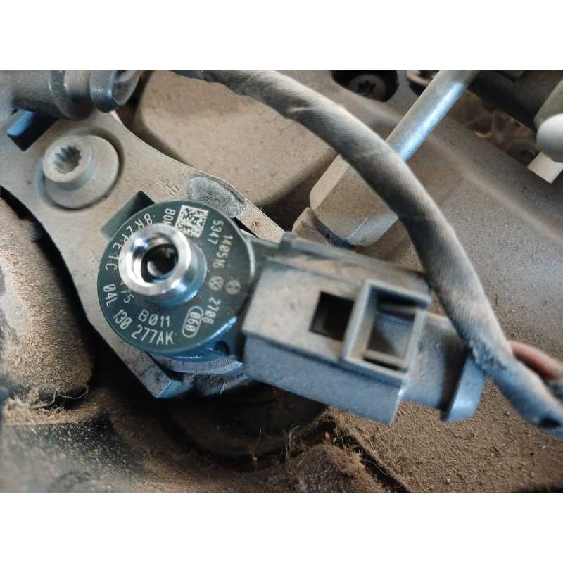 Recambio de inyector para skoda octavia iii (5e3, nl3, nr3) 2.0 tdi referencia OEM IAM 04K130277AK  