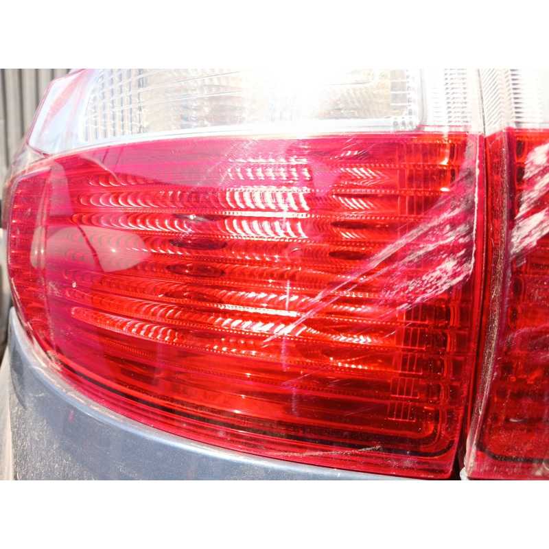 Recambio de piloto trasero izquierdo para ford c-max titanium referencia OEM IAM - Azul 2