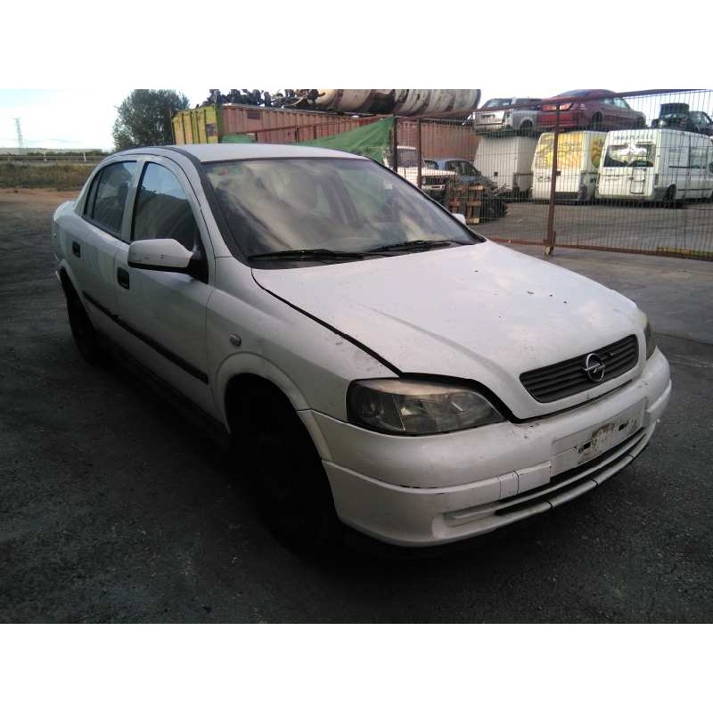 opel astra g berlina del año 1999