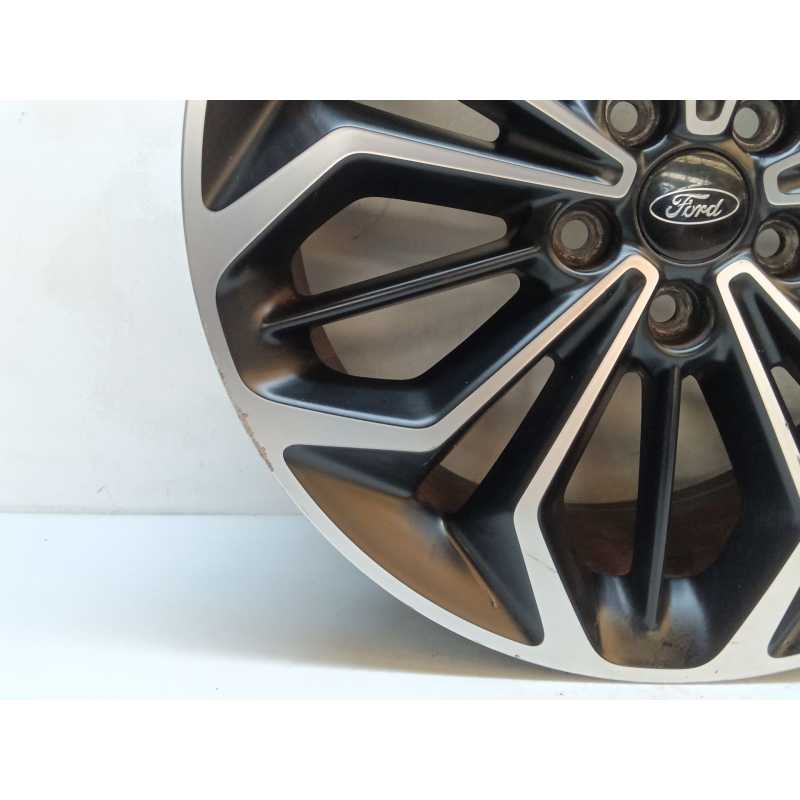 Recambio de llanta para ford focus st-line referencia OEM IAM JX7CS1AA 4