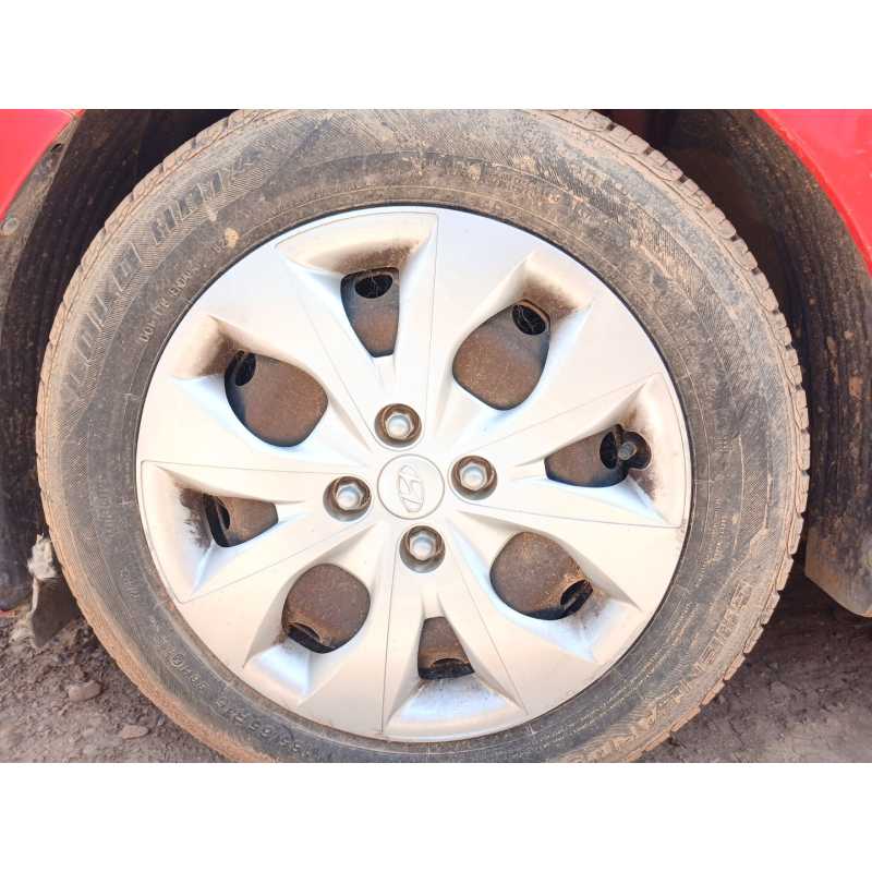 Recambio de llanta para hyundai i20 referencia OEM IAM   