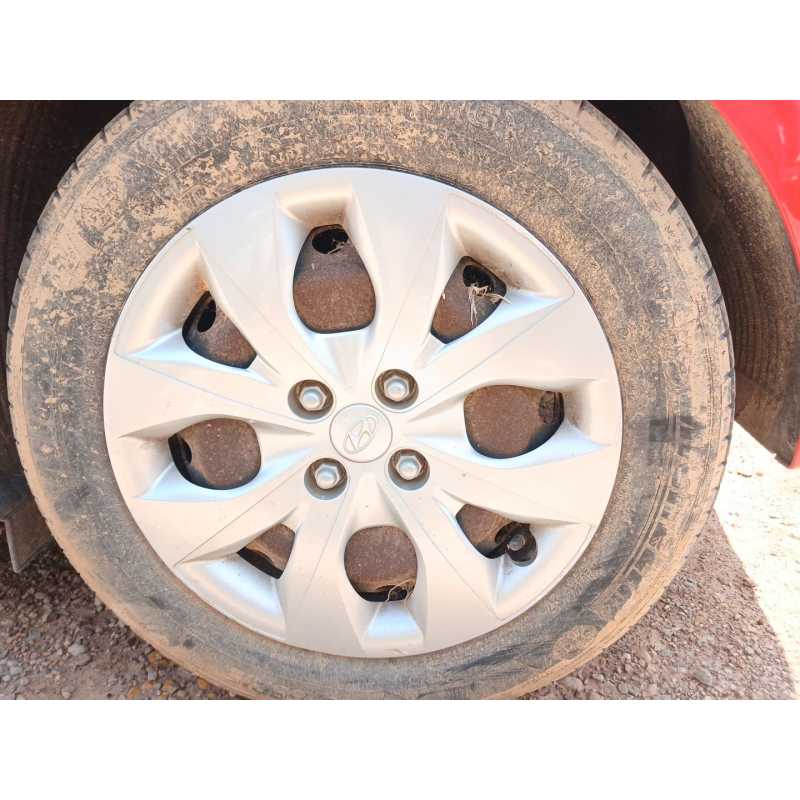 Recambio de llanta para hyundai i20 referencia OEM IAM   