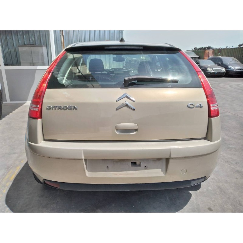 citroën c4 berlina del año 2004