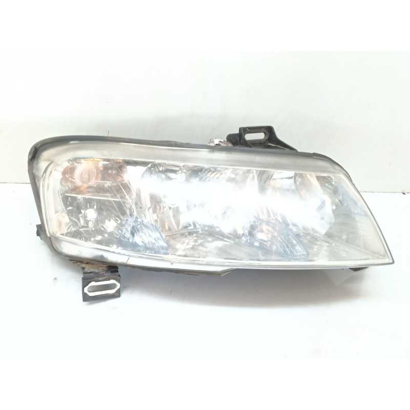 Recambio de faro derecho para fiat stilo multi wagon (192_) 1.9 jtd referencia OEM IAM 40785748  